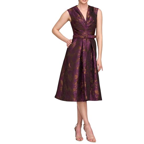Kay Unger Dresses & Skirts - Kay Unger Margaret Floral Jacquard Cocktail Dress Size 6